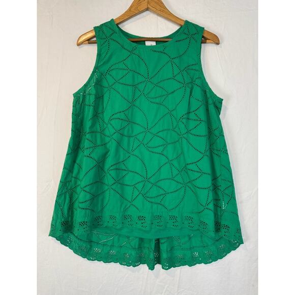 CAbi Style 5036 Gemma Top in Green w/ Tank Embroidered Eyelet Sz Medium - Picture 2 of 6